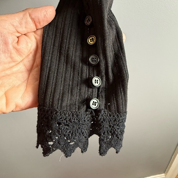 Free People Third Date L/S Button & Laced Cropped Top Blouse Womens Sz SP Black - Picture 5 of 7